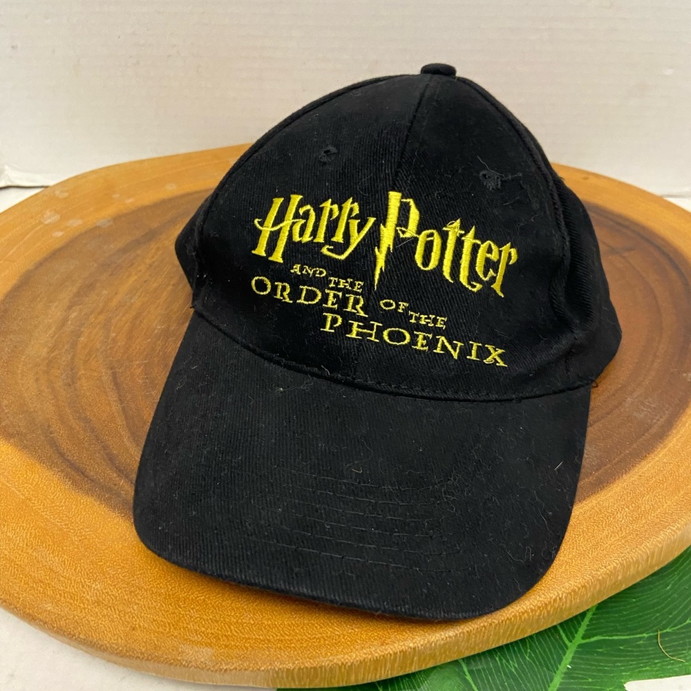 Harry Potter and the order of the Phoenix Scholastic Cap
